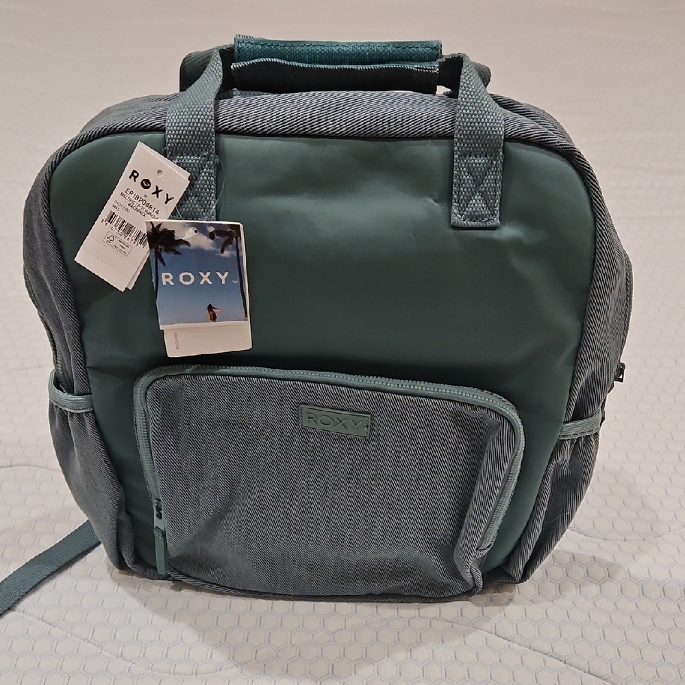 Roxy Melting Spot Medium Backpack with Padded Straps and Water-Resistant Fabric - Picture 3 of 6
